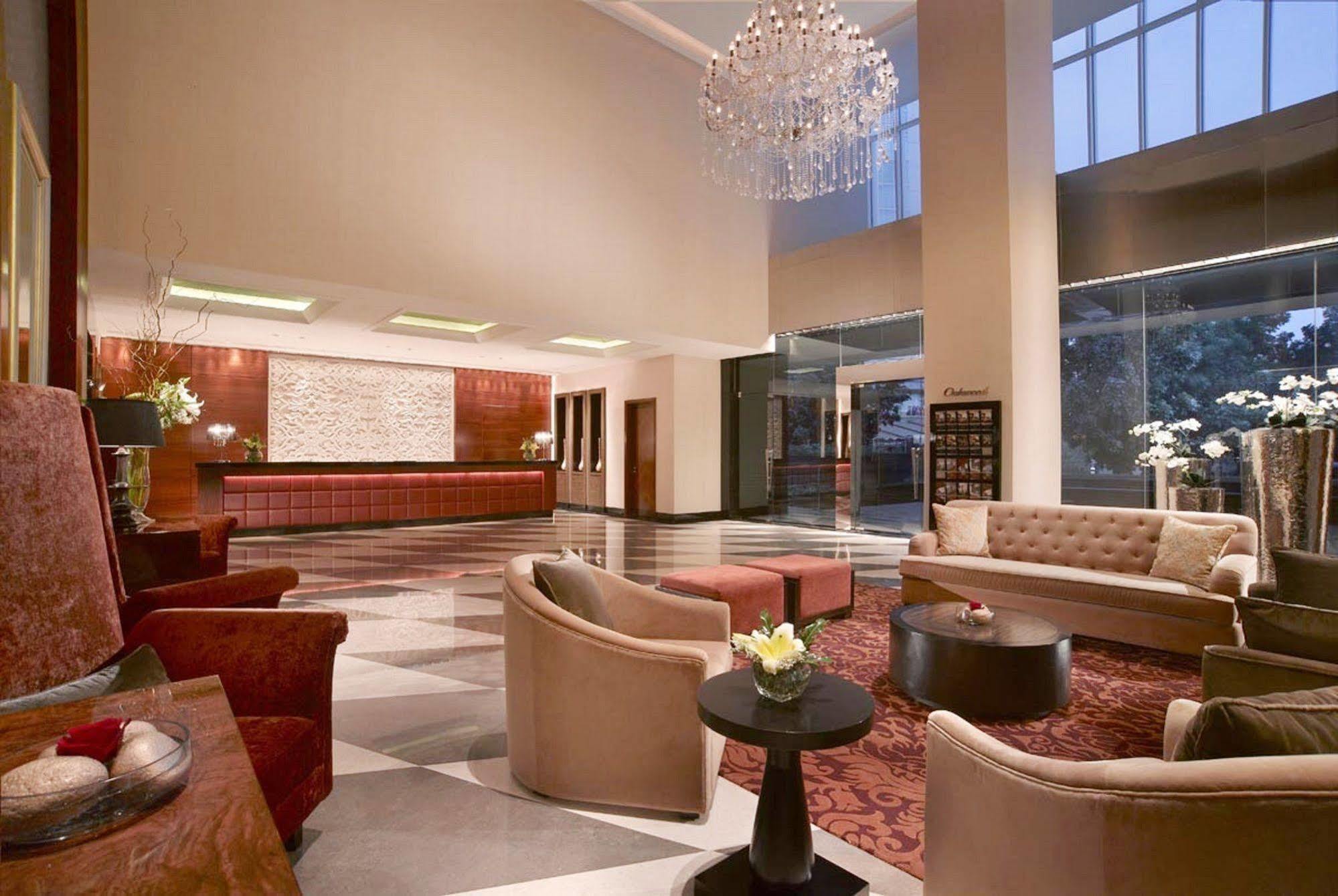 Oakwood Premier Cozmo Jakarta Extérieur photo